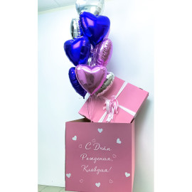 Букет шаров в розовой коробке для девушки